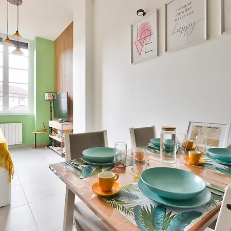 A Vaise Apartment Lyon